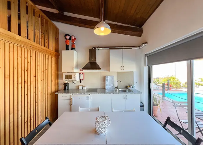 홈스테이 Sossego Da Laurinda 빌라프라이라데안코라